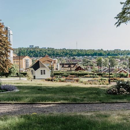 Slottsparken Motel Huskvarna Zewnętrze zdjęcie