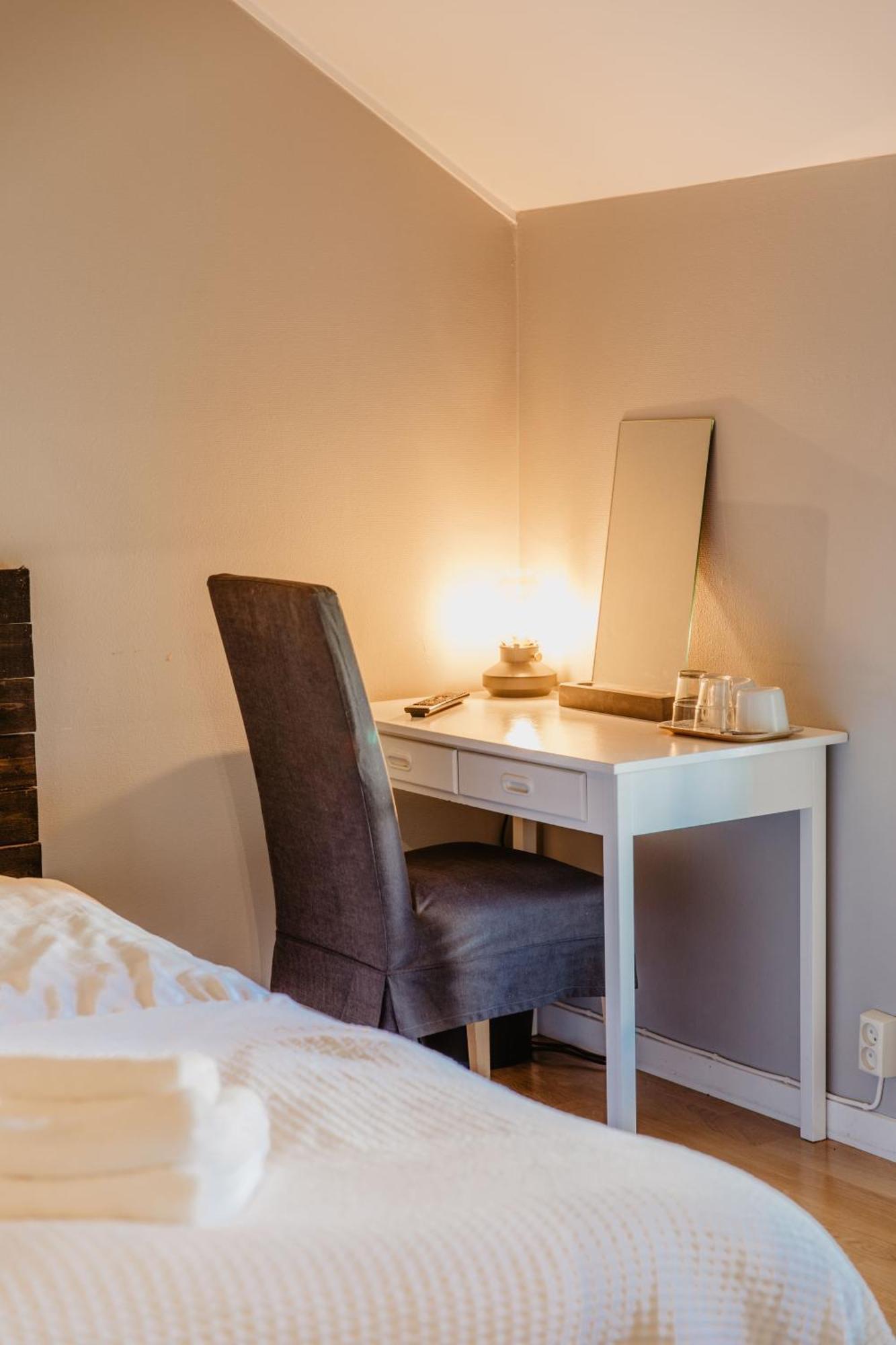 Slottsparken Motel Huskvarna Zewnętrze zdjęcie