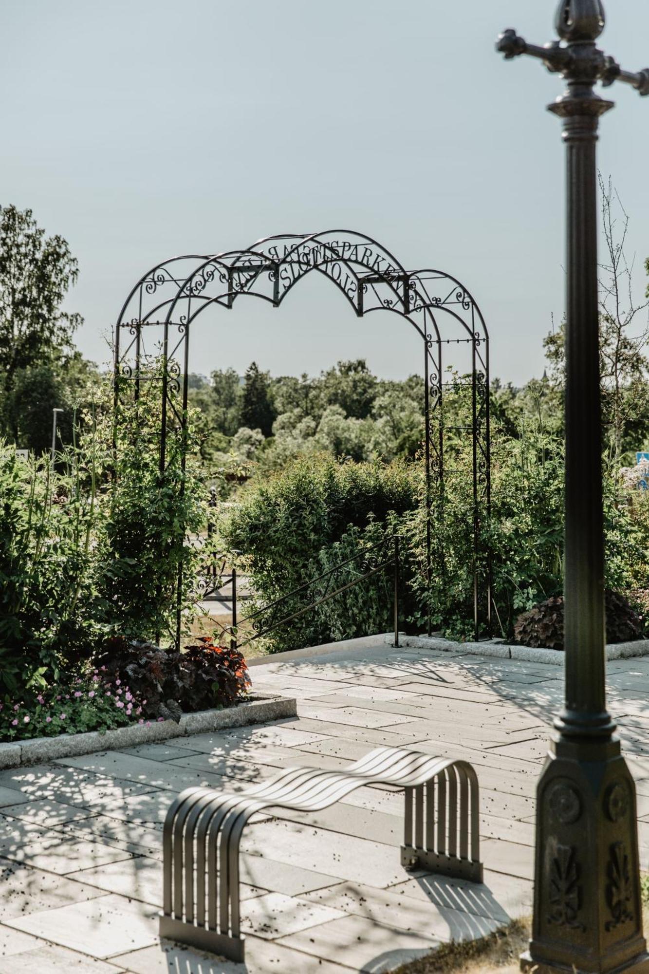 Slottsparken Motel Huskvarna Zewnętrze zdjęcie